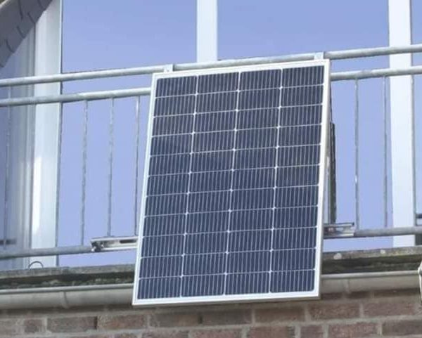 PARKSIDE® електроцентрала »PBKW 300 A1 Smart«, стартов комплект