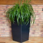 САКСИЯ ЗА ЦВЕТЯ URBI КВАДРАТНА АНТРАЦИТ 400x400x750мм