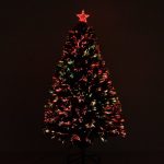 Изкуствено коледно дърво Homcom с вградени светлини - Image 5