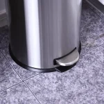 Кошче за боклук HOMCOM 30L с педал Ø29.2 x 62.5 см - Image 8